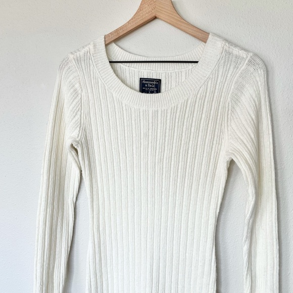 NWOT Abercrombie & Fitch Sweater Dress Cream - Picture 2 of 6